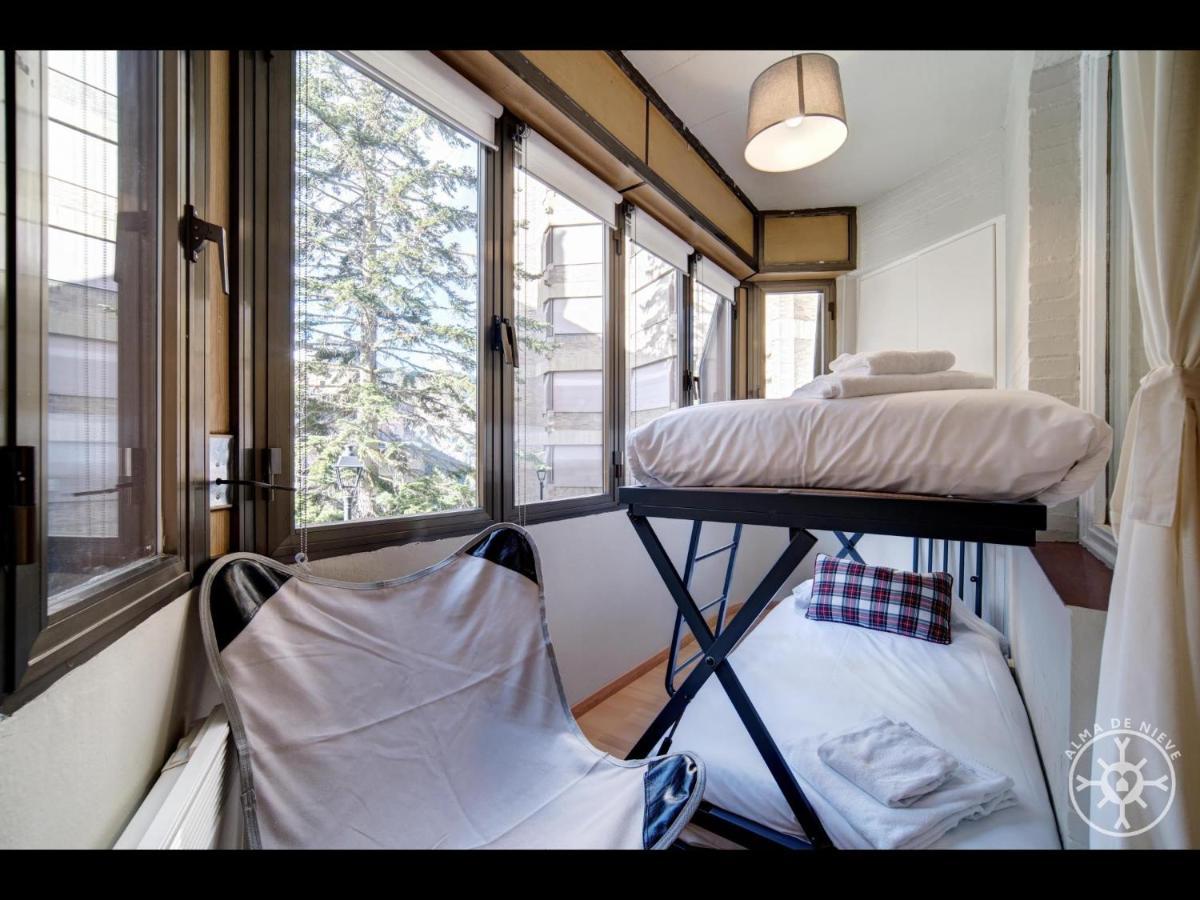 Conilh De Alma De Nieve Apartment Naut Aran Luaran gambar